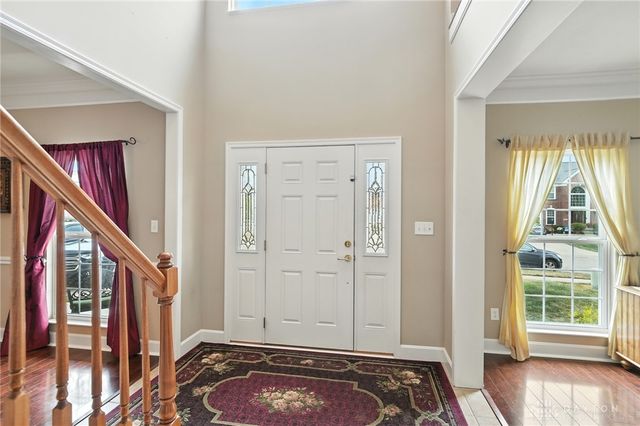 5483 Greenfinch Drive, Miamisburg, OH 45342