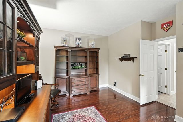 5483 Greenfinch Drive, Miamisburg, OH 45342
