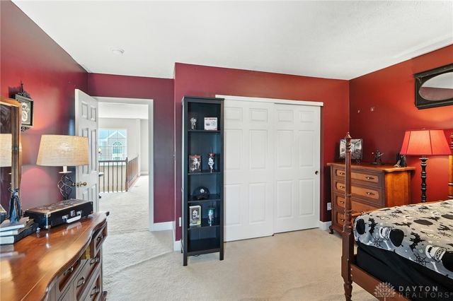 5483 Greenfinch Drive, Miamisburg, OH 45342