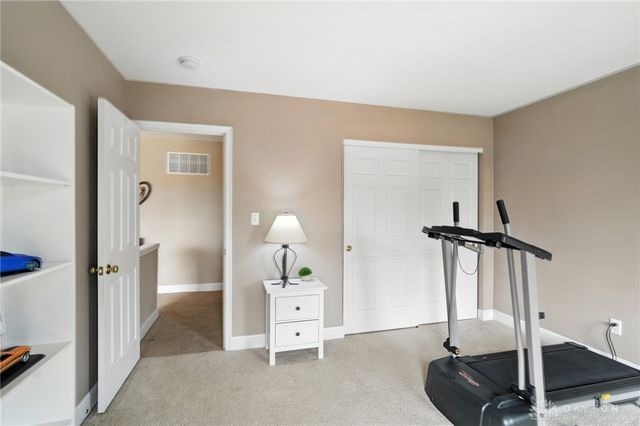 5483 Greenfinch Drive, Miamisburg, OH 45342