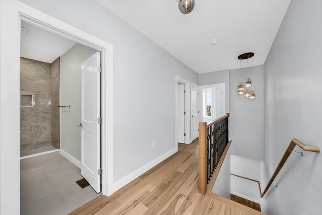181 Maverick PH, Boston, MA 02128