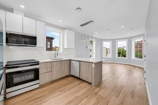 181 Maverick PH, Boston, MA 02128