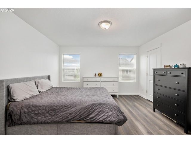 859 S 23RD Ave, Cornelius, OR 97113