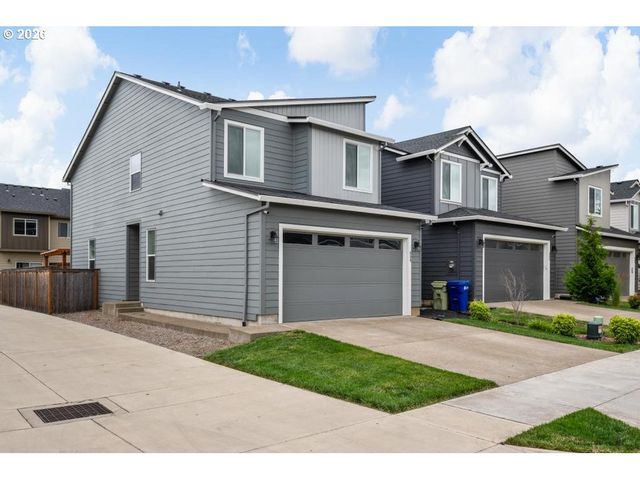 859 S 23RD Ave, Cornelius, OR 97113