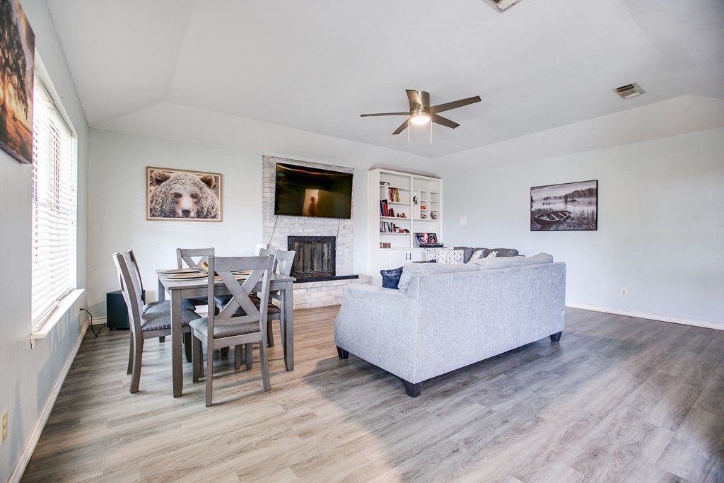 Image 3 of property listing at 1225 Rita Circle, San Angelo, TX 76905