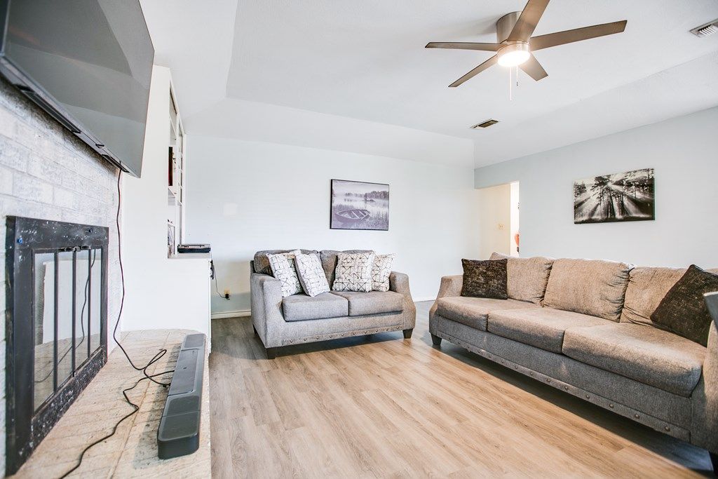 Image 4 of property listing at 1225 Rita Circle, San Angelo, TX 76905