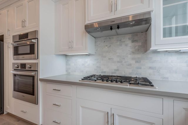 4057 Leeland Street, Houston, TX 77023