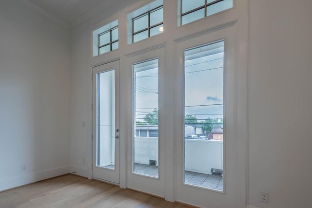 4057 Leeland Street, Houston, TX 77023