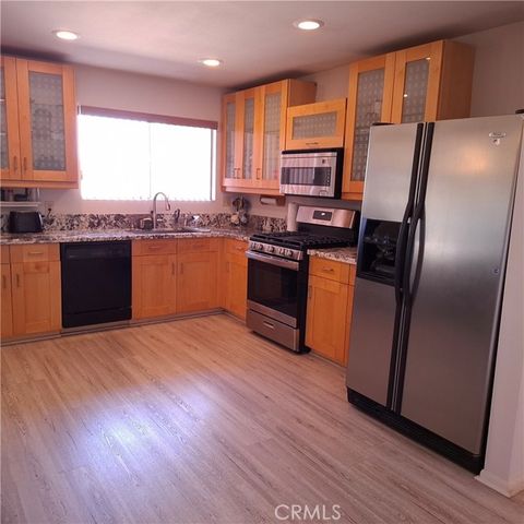 28370 Portsmouth Drive, Menifee, CA 92586