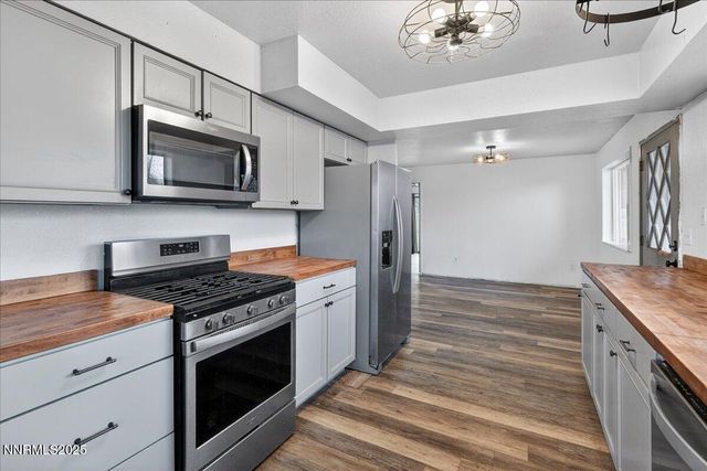 16555 N Red Rock Road, Reno, NV 89508