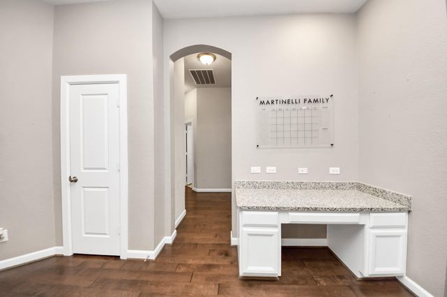 2211 Tonkawa Trail, Katy, TX 77493