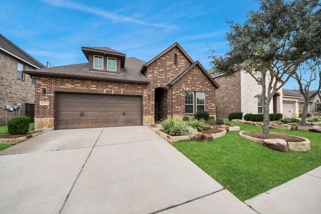 2211 Tonkawa Trail, Katy, TX 77493