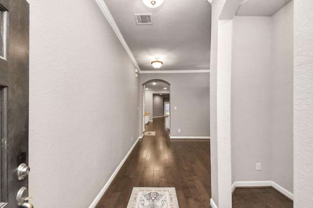 2211 Tonkawa Trail, Katy, TX 77493