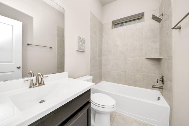 2211 Tonkawa Trail, Katy, TX 77493