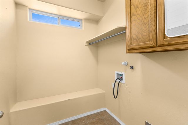 1290 La Fonda Street, Bernalillo, NM 87004