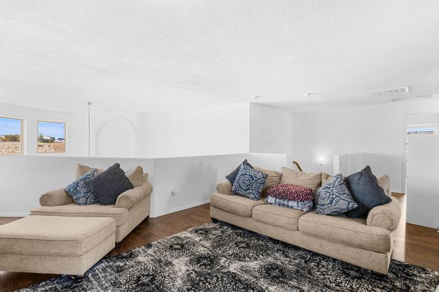 1290 La Fonda Street, Bernalillo, NM 87004