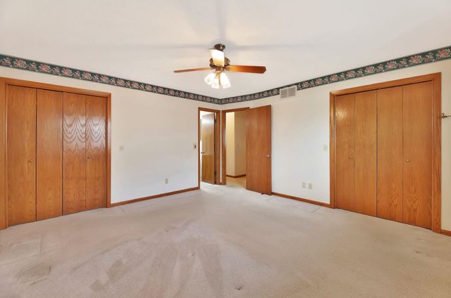 1955 S Cooper St, Wichita, KS 67207