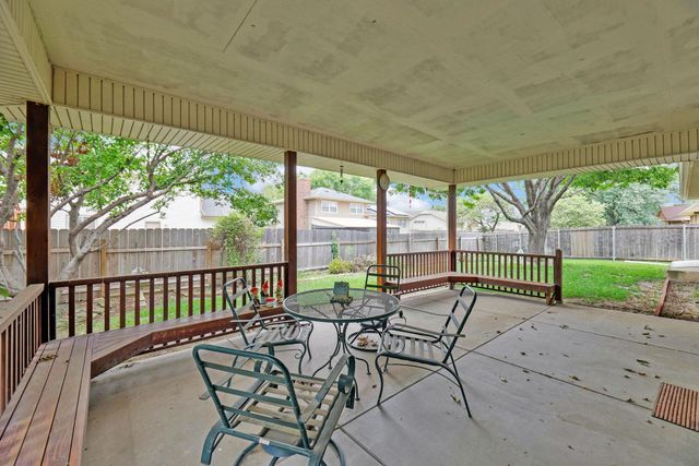 1955 S Cooper St, Wichita, KS 67207