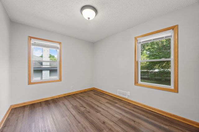 2910 114th Avenue NW, Coon Rapids, MN 55433