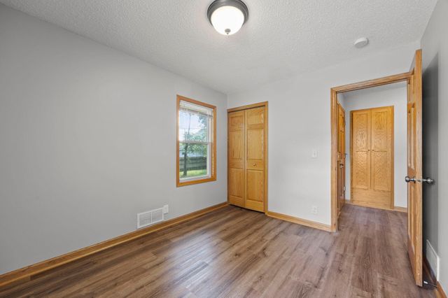 2910 114th Avenue NW, Coon Rapids, MN 55433