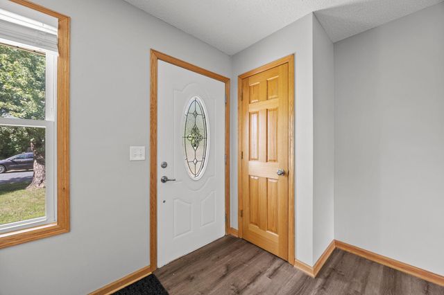 2910 114th Avenue NW, Coon Rapids, MN 55433