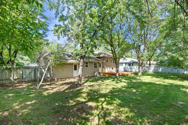 2910 114th Avenue NW, Coon Rapids, MN 55433