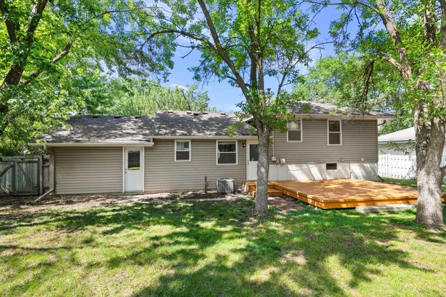 2910 114th Avenue NW, Coon Rapids, MN 55433