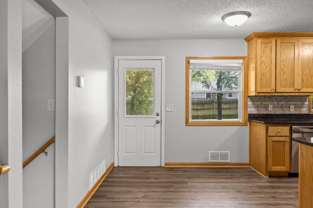 2910 114th Avenue NW, Coon Rapids, MN 55433