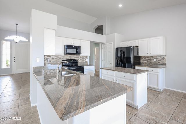 11518 W PALM BROOK Drive, Avondale, AZ 85392