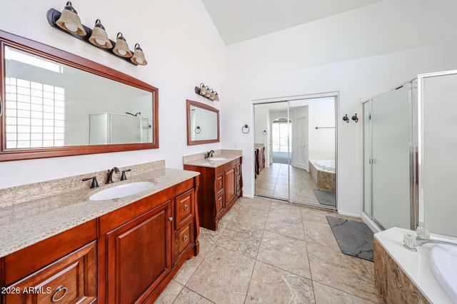 11518 W PALM BROOK Drive, Avondale, AZ 85392