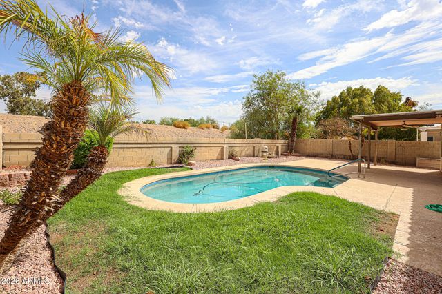 11518 W PALM BROOK Drive, Avondale, AZ 85392
