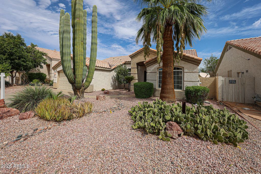 11518 W PALM BROOK Drive, Avondale, AZ 85392 — photo 2