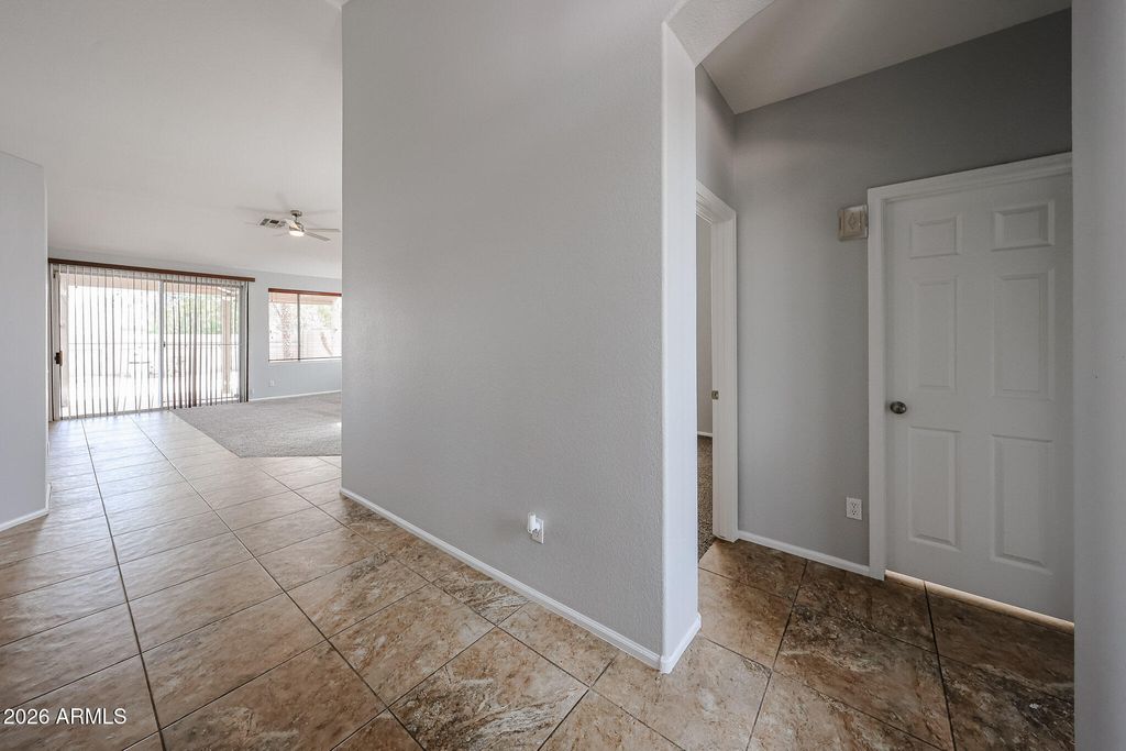 11518 W PALM BROOK Drive, Avondale, AZ 85392 — photo 4