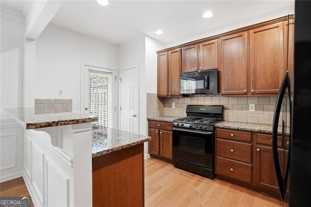 736 Pecan Knoll Drive 7, Mariet, GA 30008