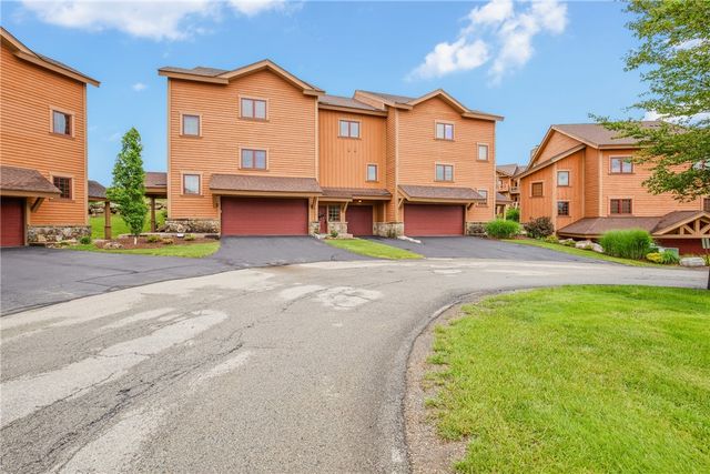 454 Southwind Circle, Seven Springs Resort, PA 15622