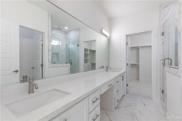 915 Pecan Street, Alton, TX 78573