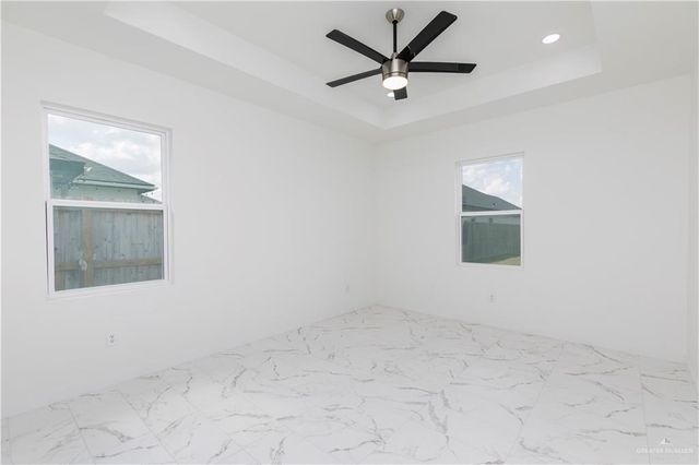 915 Pecan Street, Alton, TX 78573