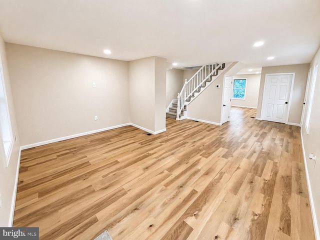 82 CENTRAL AVE, Morrisville, PA 19067