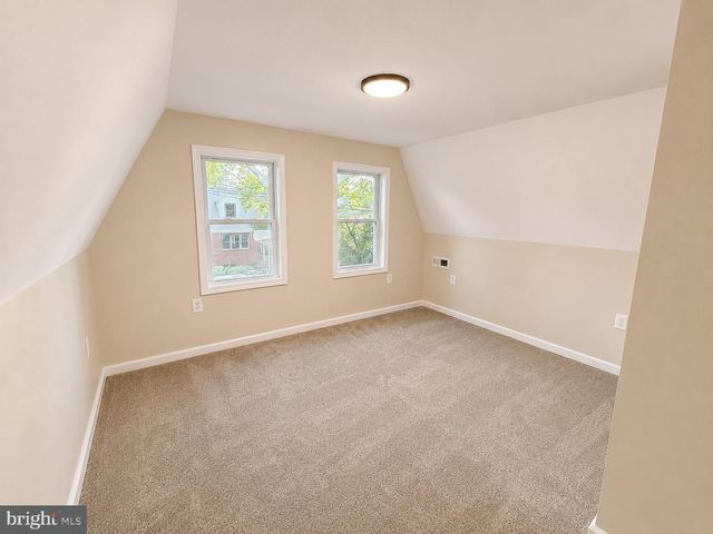 82 CENTRAL AVE, Morrisville, PA 19067