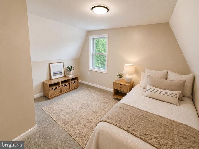 82 CENTRAL AVE, Morrisville, PA 19067