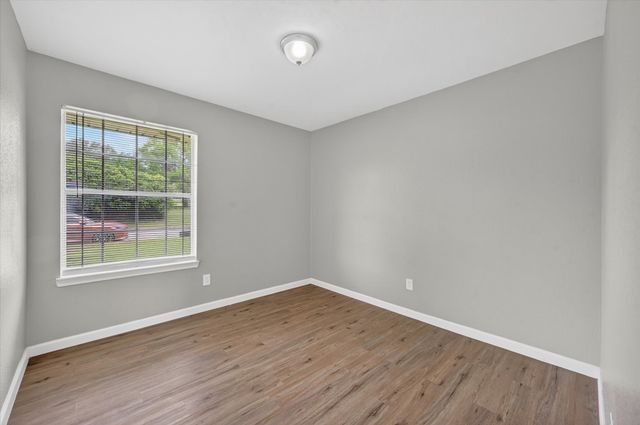 263 Merribrook Trail, Duncanville, TX 75116