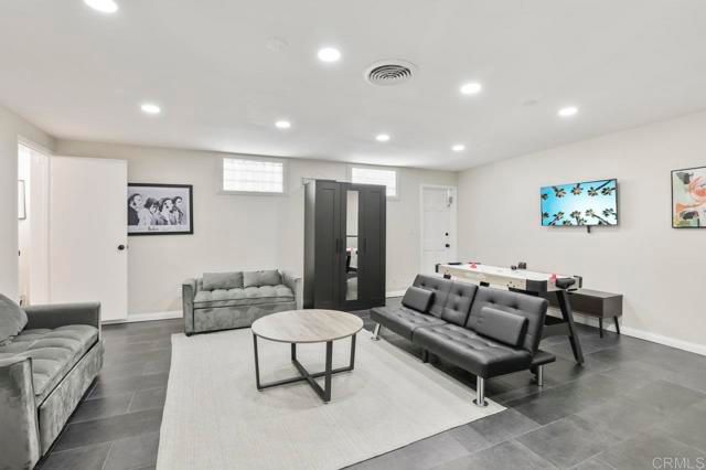 9452 Larrabee Avenue, San Diego, CA 92123