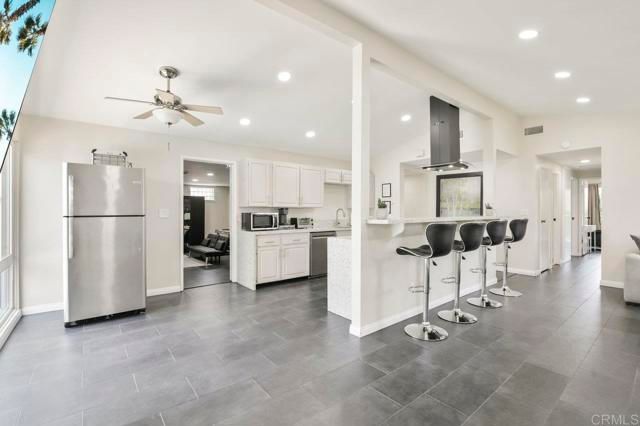 9452 Larrabee Avenue, San Diego, CA 92123