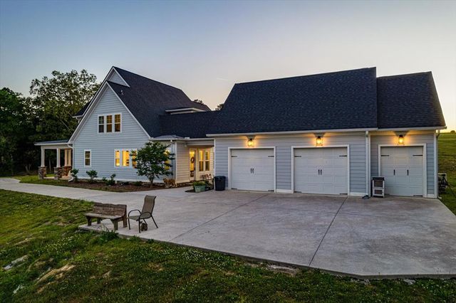 200 Waters Drive, Ringgold, GA 30736
