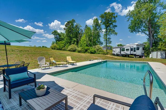 200 Waters Drive, Ringgold, GA 30736