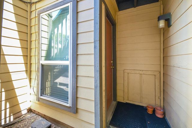 1000 W 26th ST 102, Austin, TX 78705