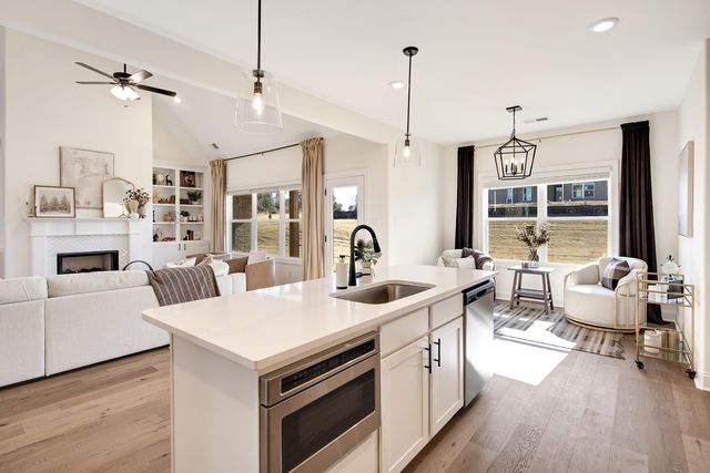 15 HUGHETTA ST, Oakland, TN 38060