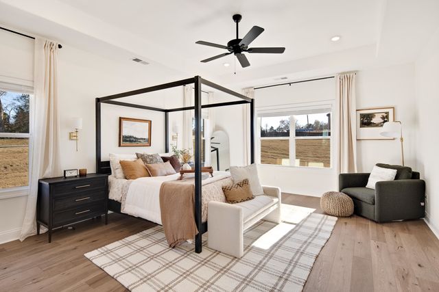 15 HUGHETTA ST, Oakland, TN 38060