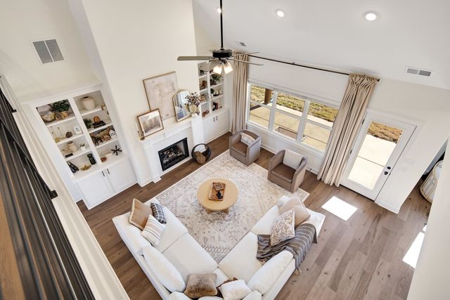 15 HUGHETTA ST, Oakland, TN 38060