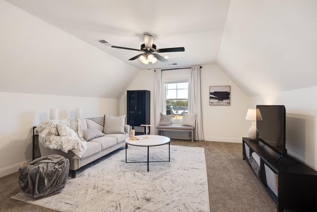 15 HUGHETTA ST, Oakland, TN 38060